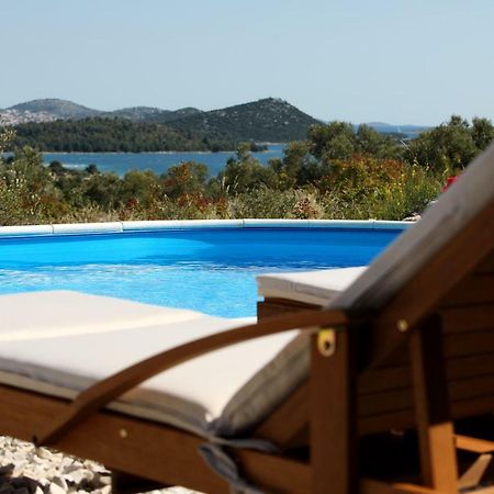 Holiday Home Petar Drage Exterior photo